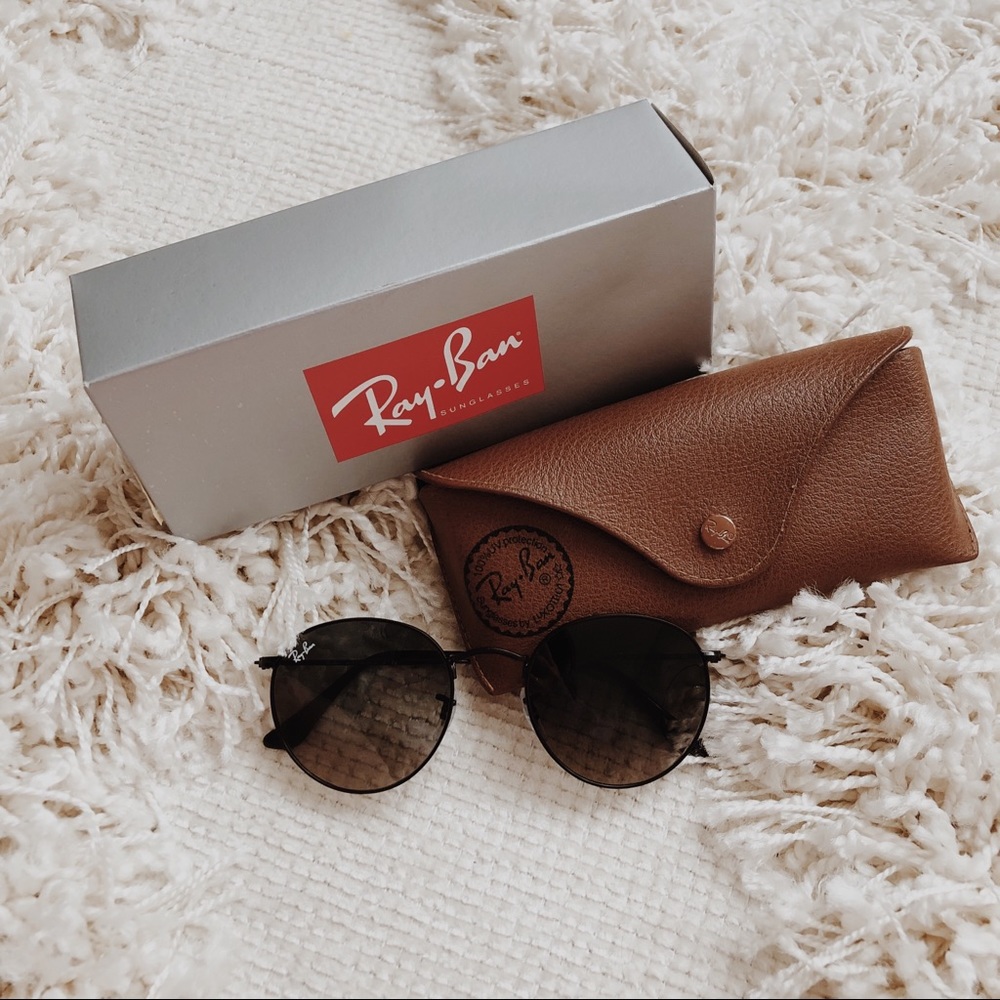 Ray Ban Round Retro 53mm Sunglasses